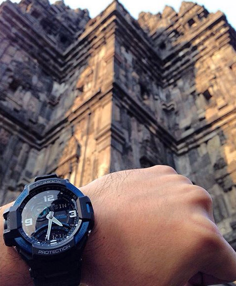 G-SHOCK GA-1000-2B