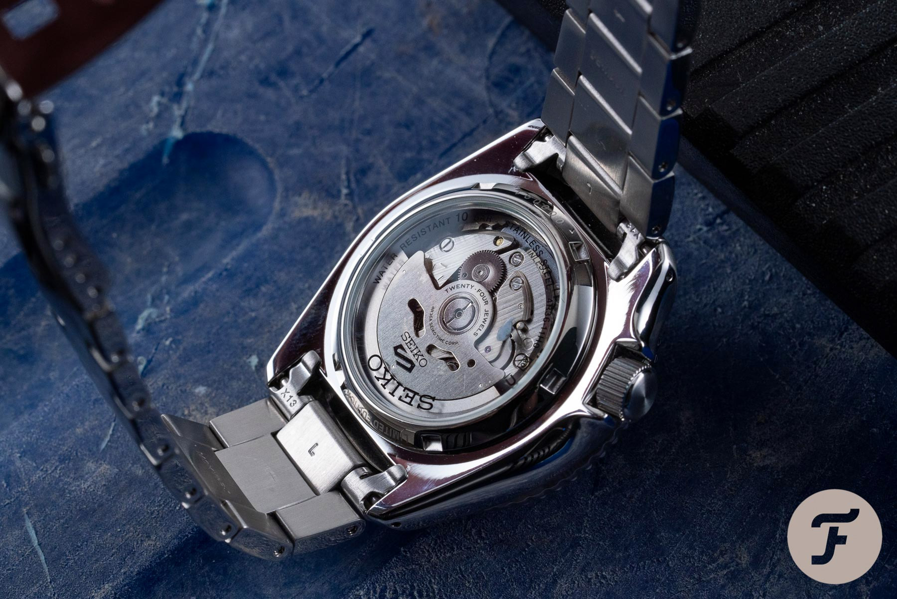Японские часы Seiko SRPG47K1
