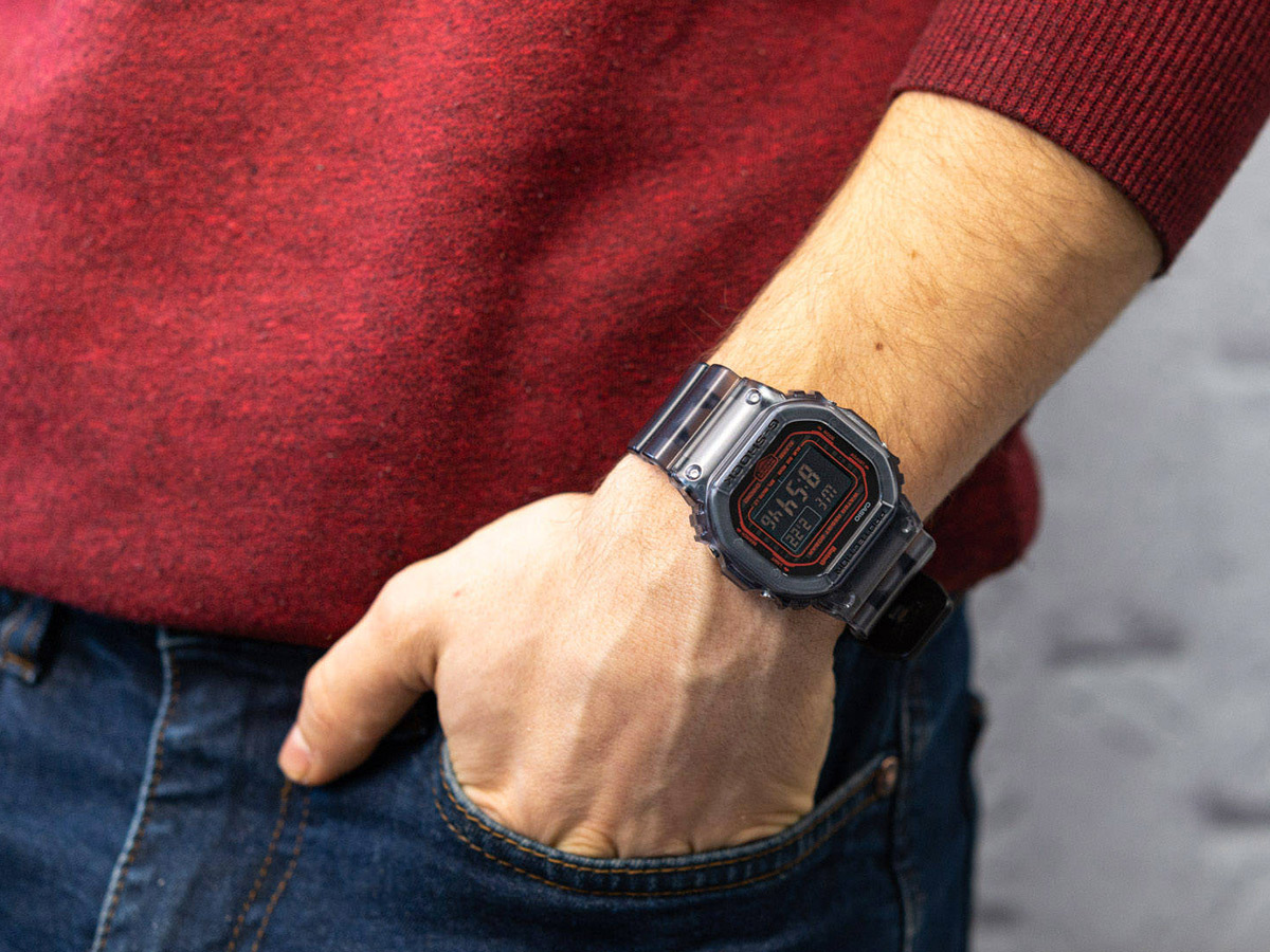 G-SHOCK DW-B5600G-1E