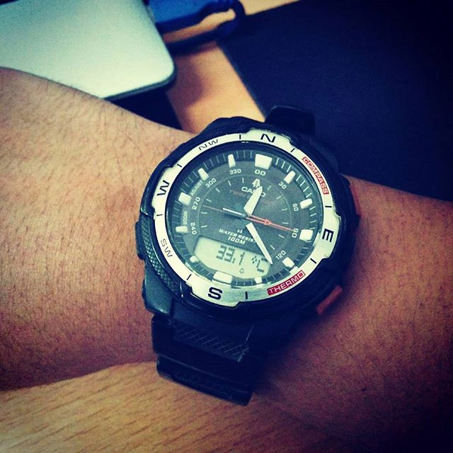Casio Pro Trek SGW-500H-1B