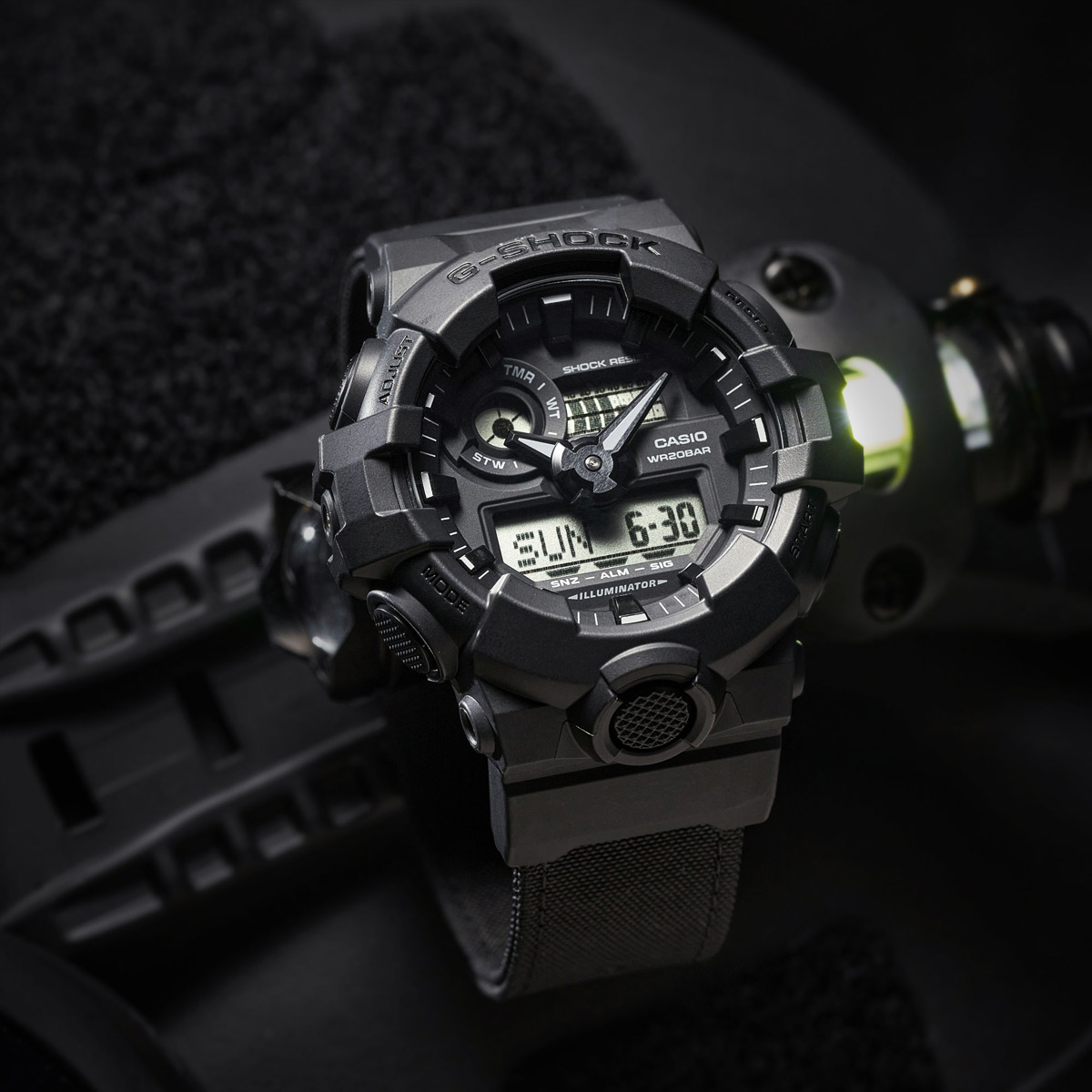 G-SHOCK GA-700BCE-1A