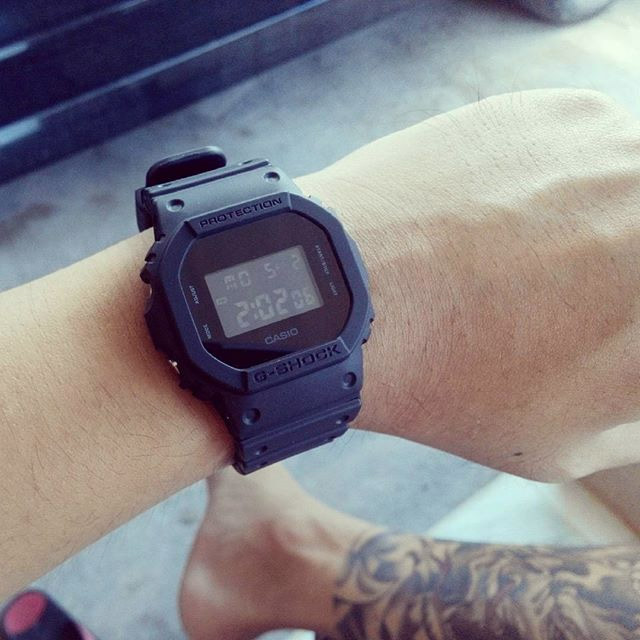 G-SHOCK DW-5600BB-1E