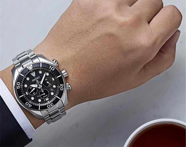 Японские часы Seiko SSC757J1