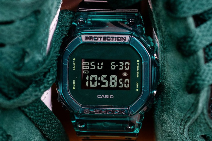 G-SHOCK DW-5600SB-3E