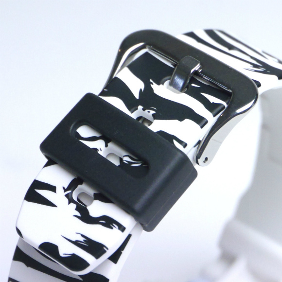 G-SHOCK DW-D5600BW-7E