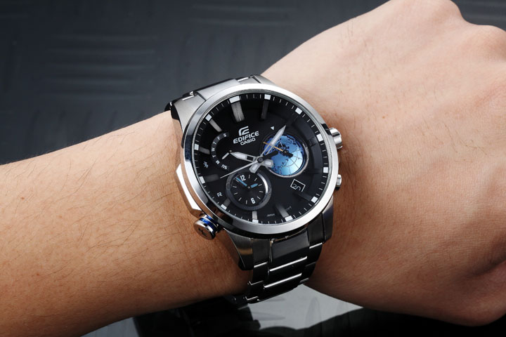 Casio Edifice EQB-600D-1A2
