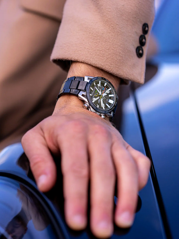 Casio Edifice EQB-2000DC-1A