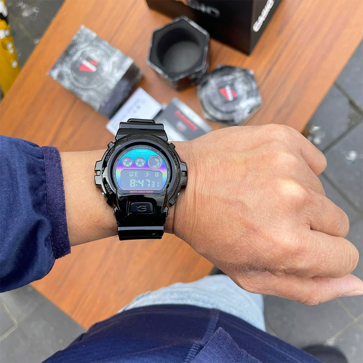 G-SHOCK DW-6900RGB-1E
