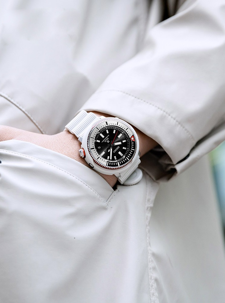 Японские часы Seiko SNE545P1
