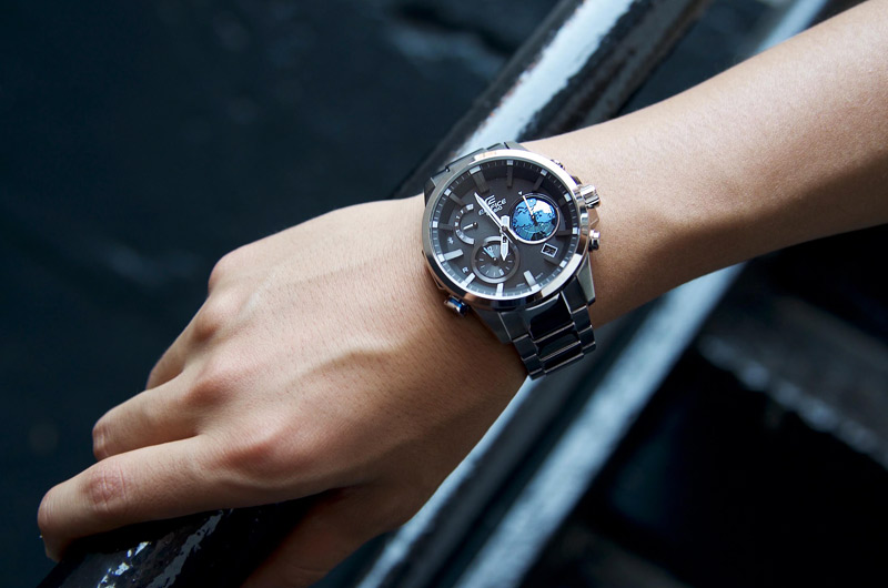 Casio Edifice EQB-600D-1A2