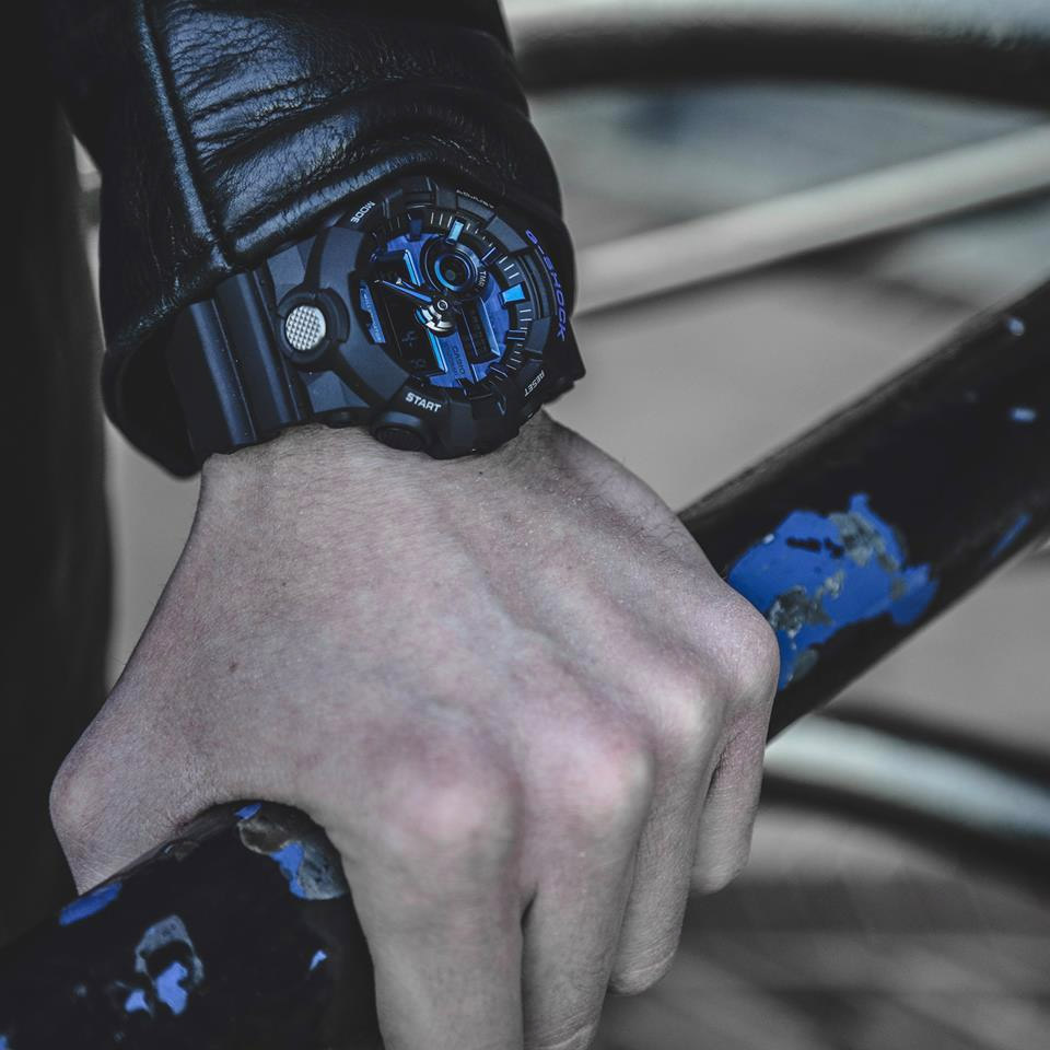 G-SHOCK GA-710-1A2