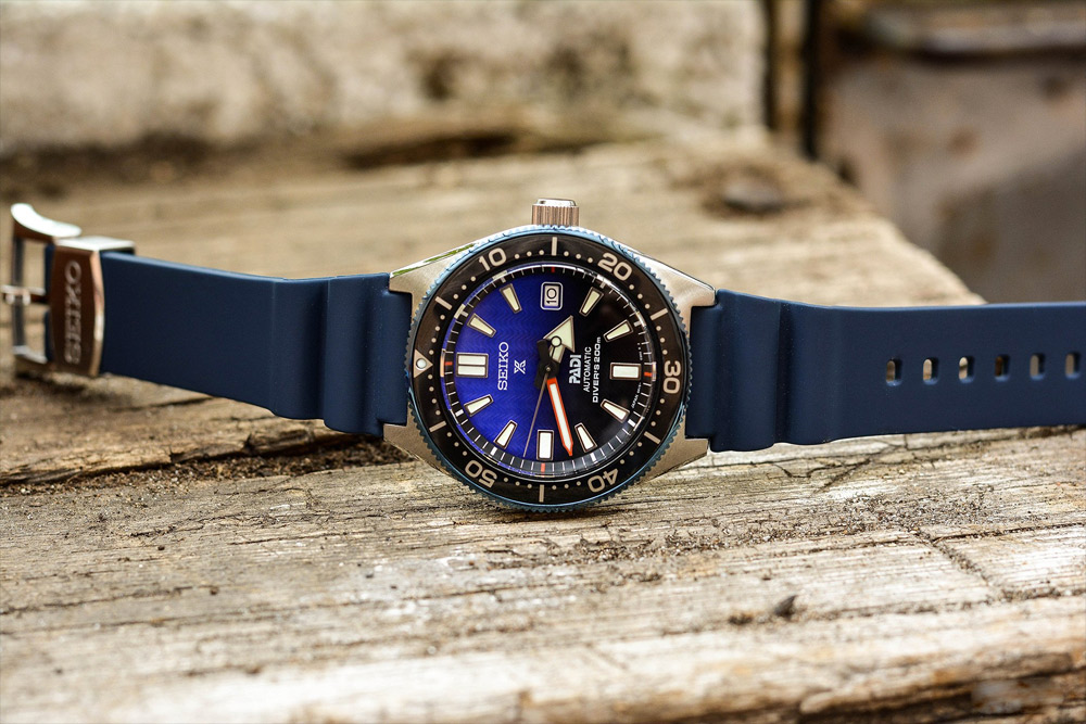 Японские часы Seiko SPB071J1