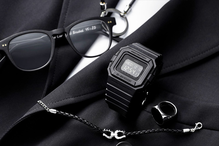 G-SHOCK DW-D5500BB-1E