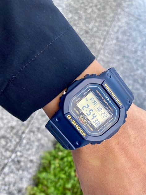 G-SHOCK DW-5600RB-2E
