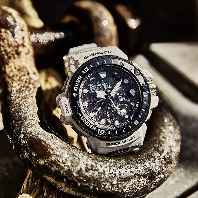 G-SHOCK GWN-Q1000-7A