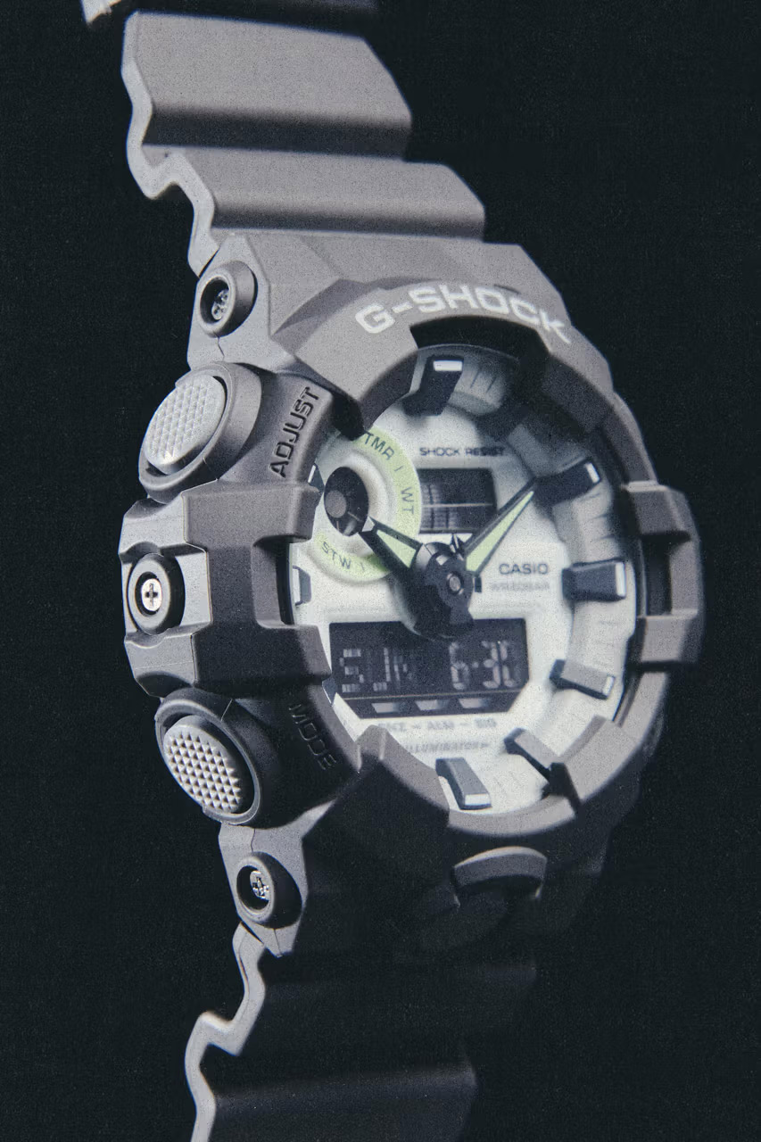 G-SHOCK GA-700HD-8A