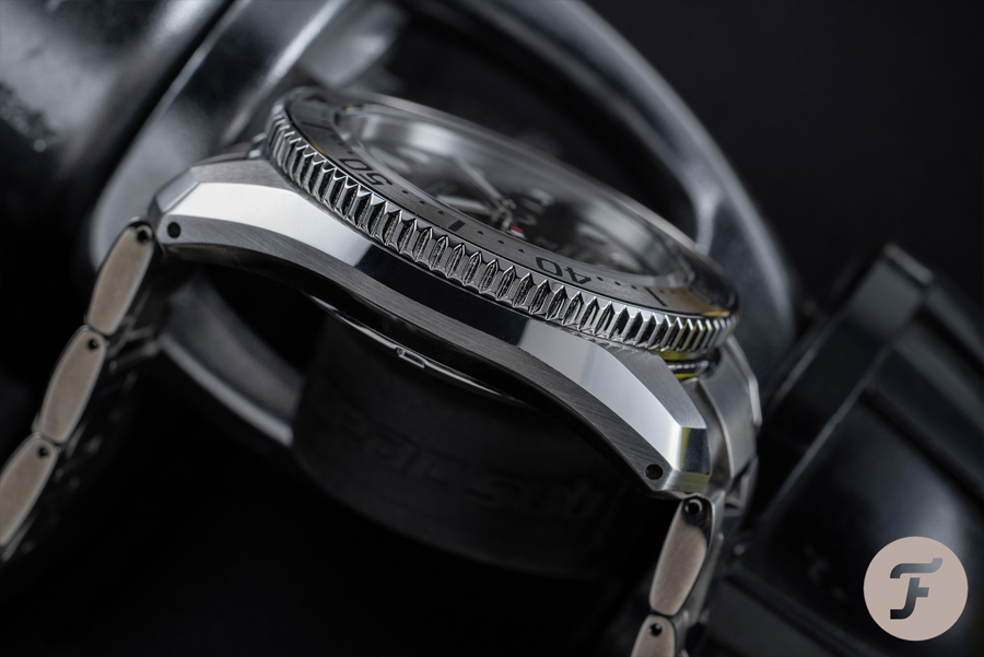 Японские часы Seiko SPB185J1