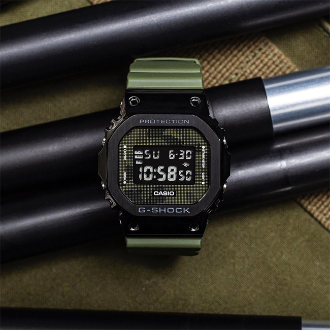 G-SHOCK GM-5600B-3E