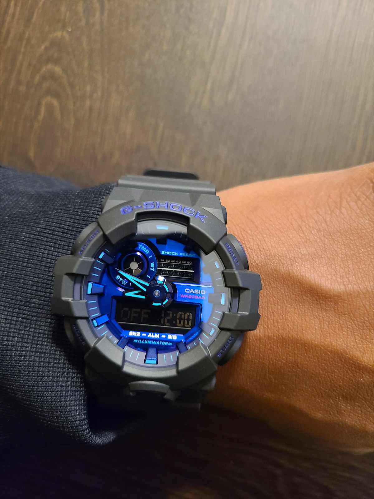 G-SHOCK GA-700VB-1A