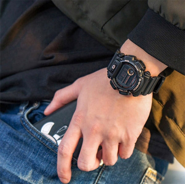 G-SHOCK DW-9052GBX-1A4