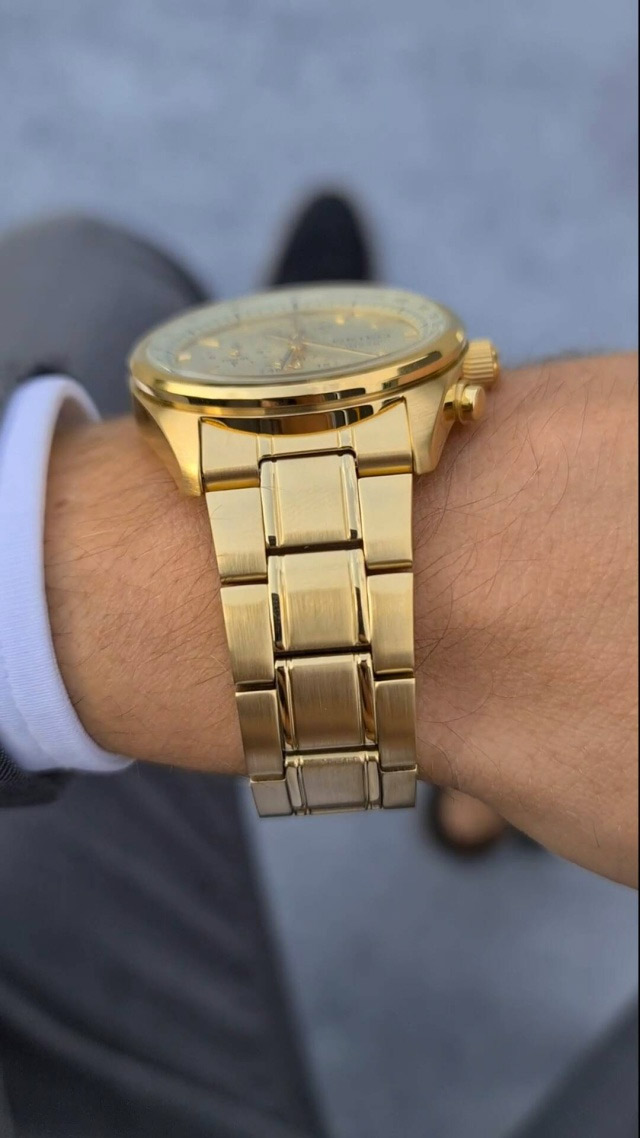 Японские часы Seiko SSB382P1