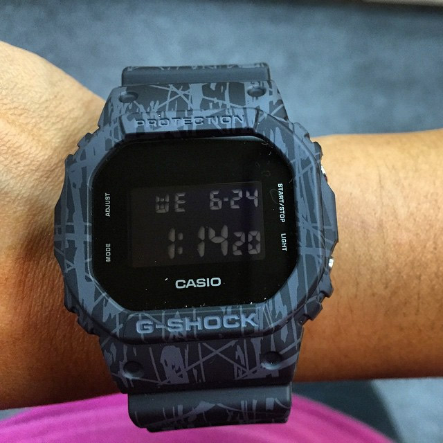 G-SHOCK DW-5600SL-1E