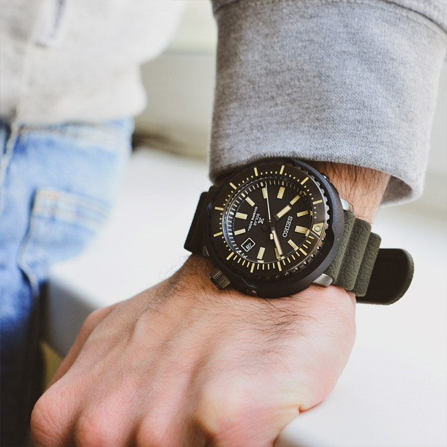 Японские часы Seiko SNE543P1