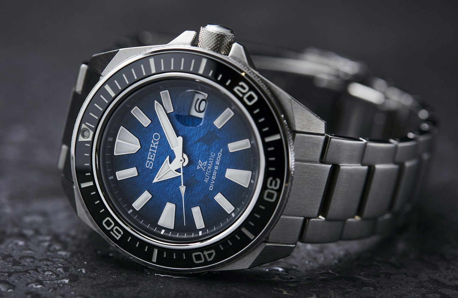 Японские часы Seiko SRPE33K1