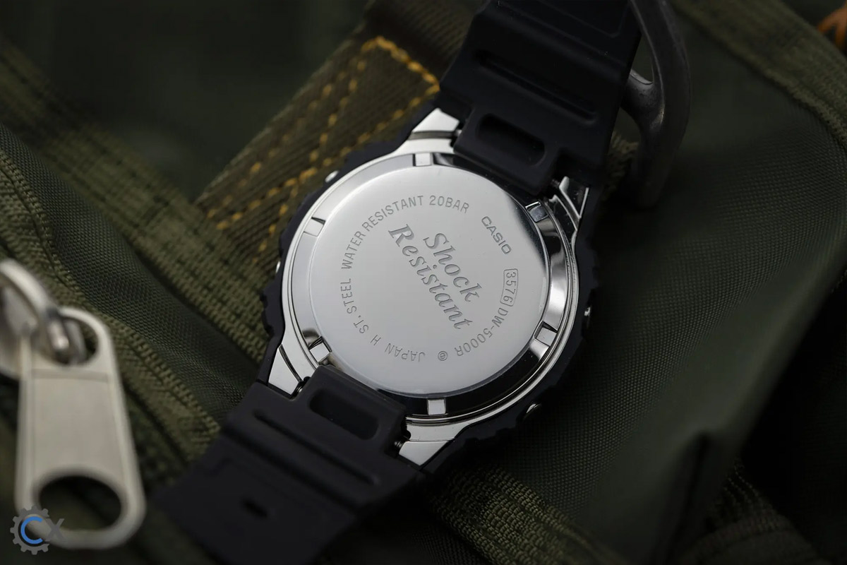 G-SHOCK DW-5000R-1A
