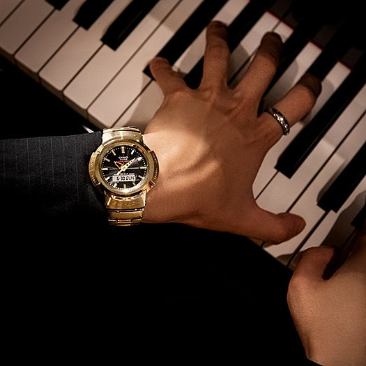 G-SHOCK AWM-500GD-9A