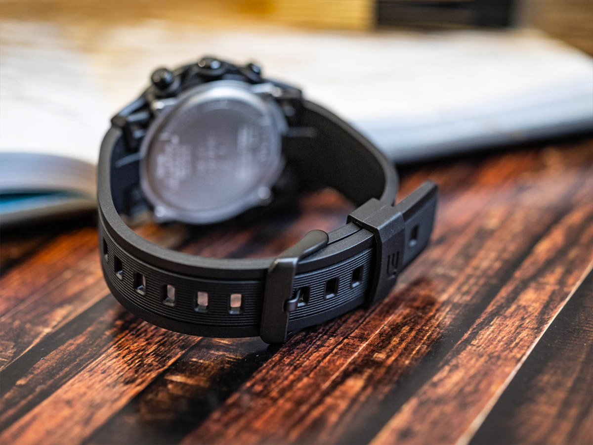 Casio Edifice ECB-40PB-1A