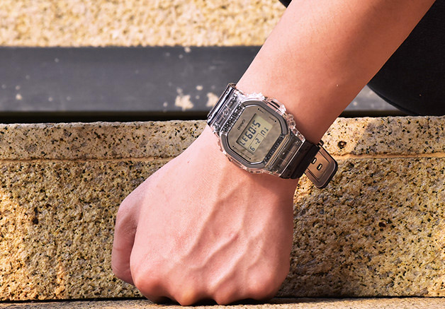 G-SHOCK DW-5600SK-1E