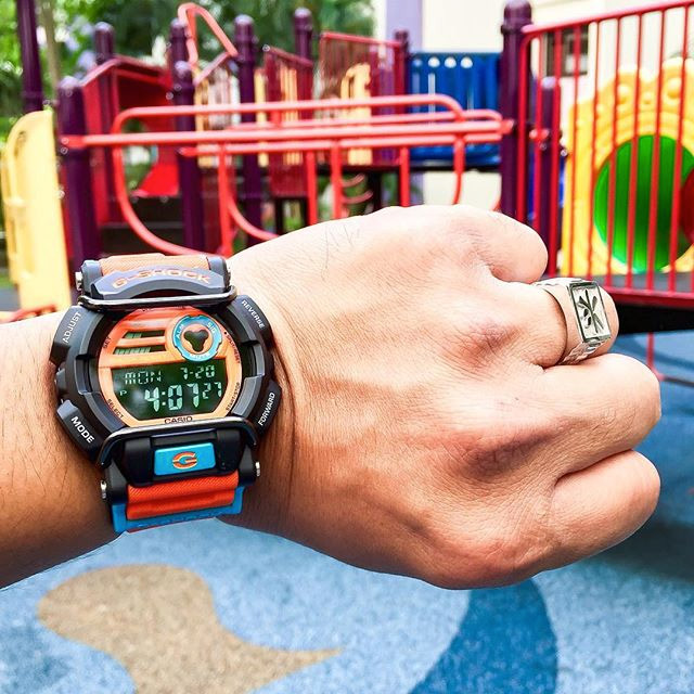 G-SHOCK GD-400DN-4E
