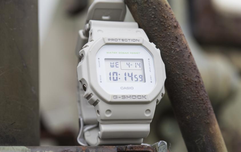 G-SHOCK DW-5600M-8E