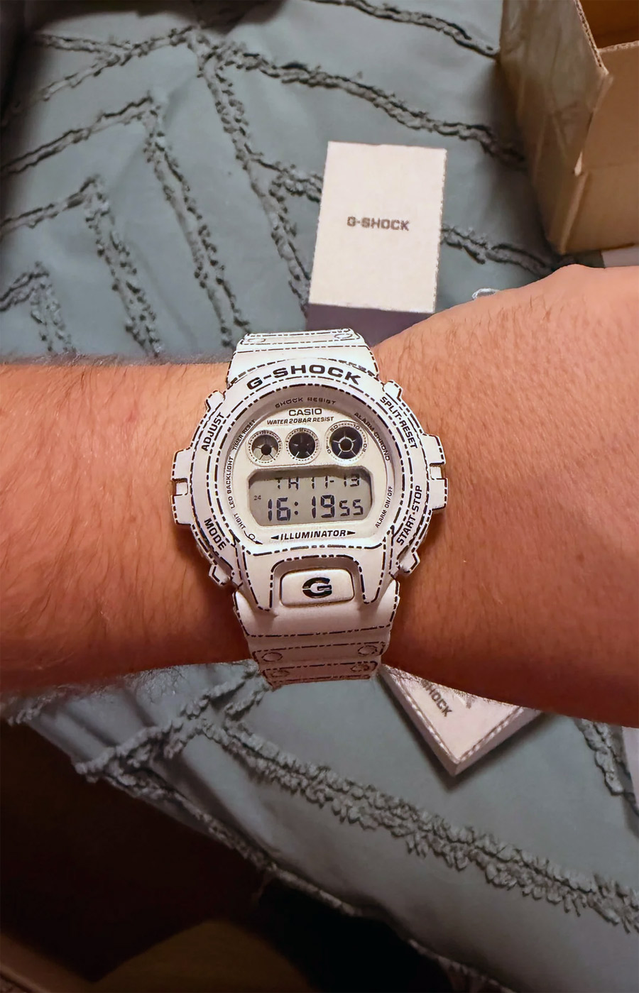 G-SHOCK DW-6900RGM-5E