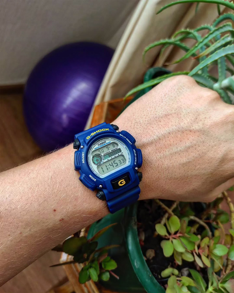 G-SHOCK DW-9052-2V