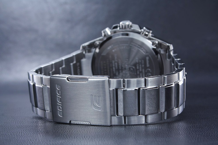Casio Edifice EQB-700D-2A