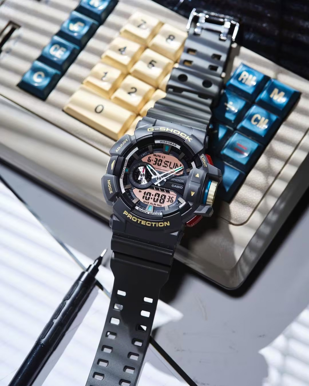 G-SHOCK GA-400PC-8A