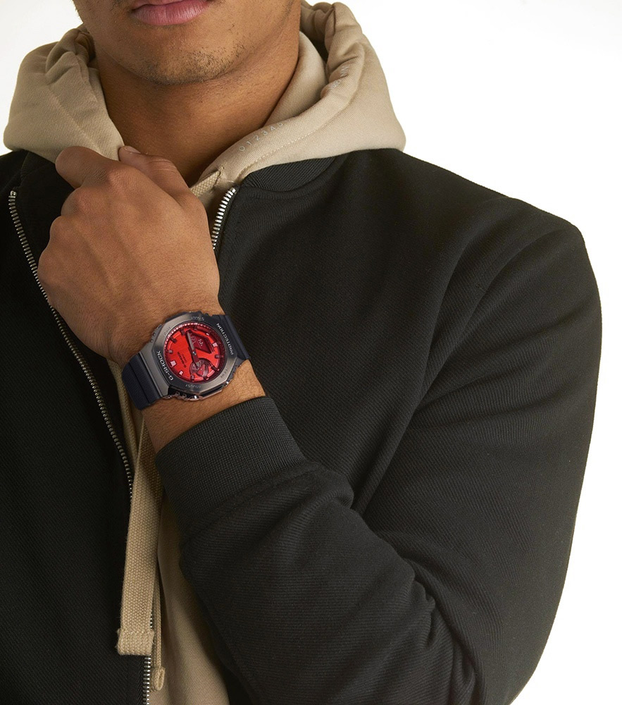 G-SHOCK GM-2100B-4A