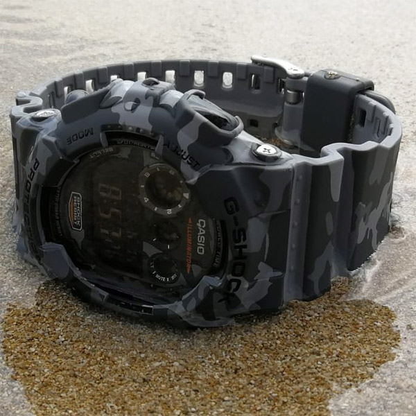 G-SHOCK GD-120CM-8E