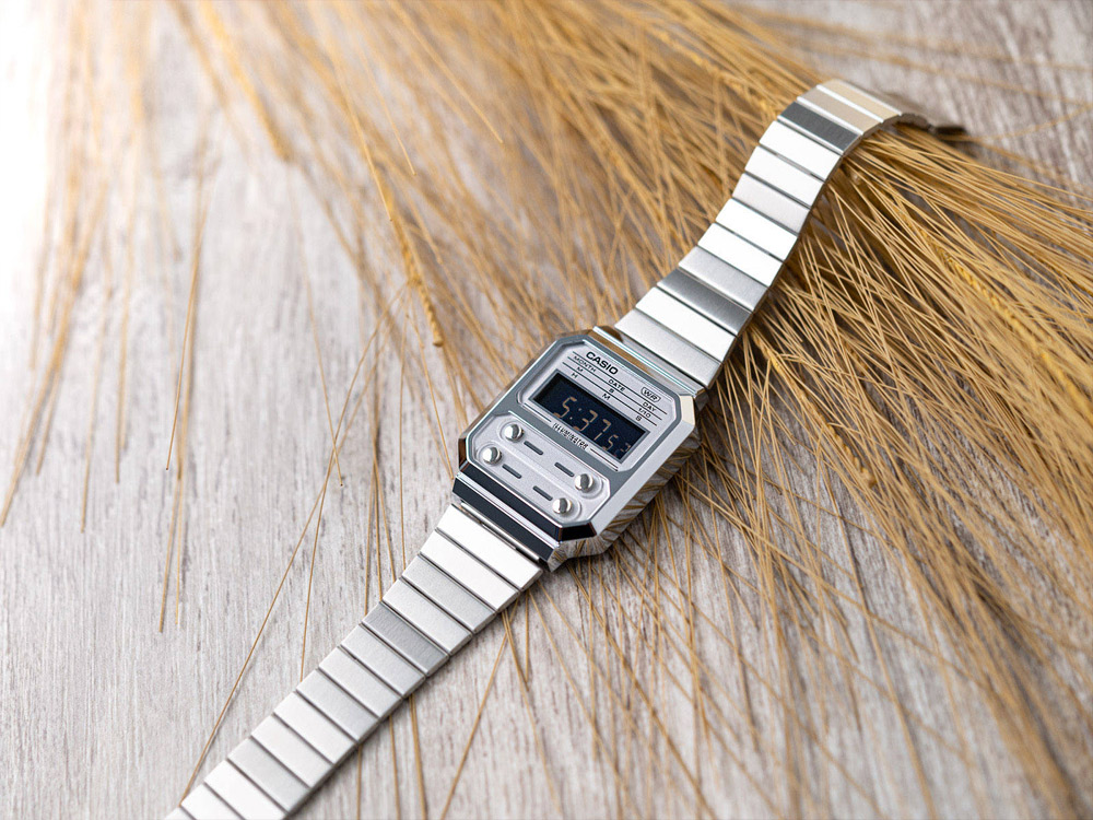 G-SHOCK A100WE-7B