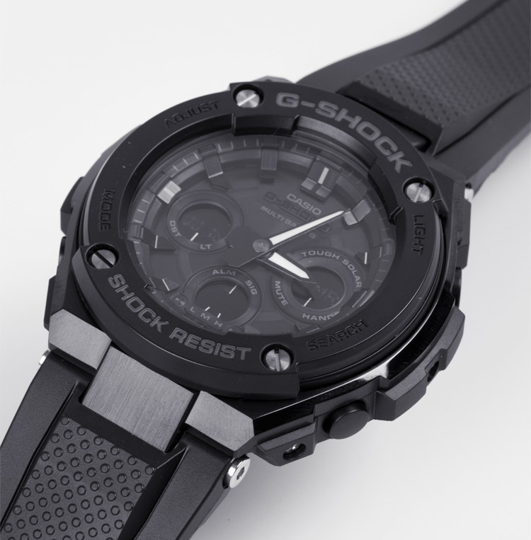 G-SHOCK GST-W300G-1A1