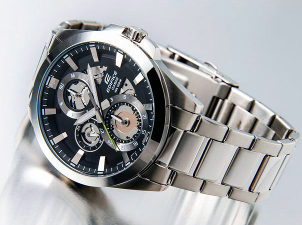 Casio Edifice ESK-300D-1A
