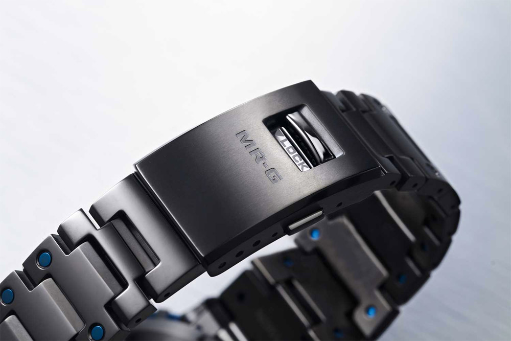 G-SHOCK MRG-B5000BA-1D