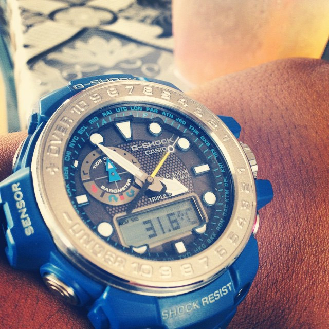 G-SHOCK GWN-1000-2A