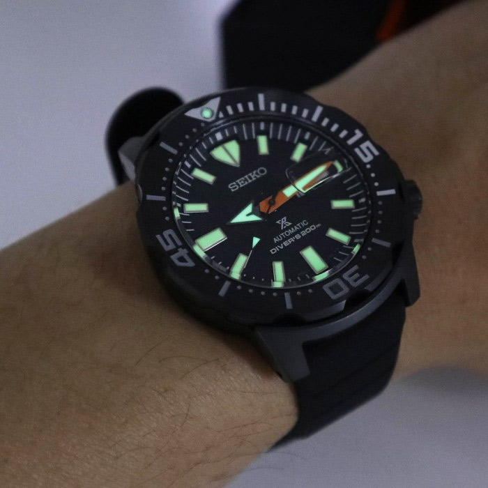 Японские часы Seiko SRPH13K1
