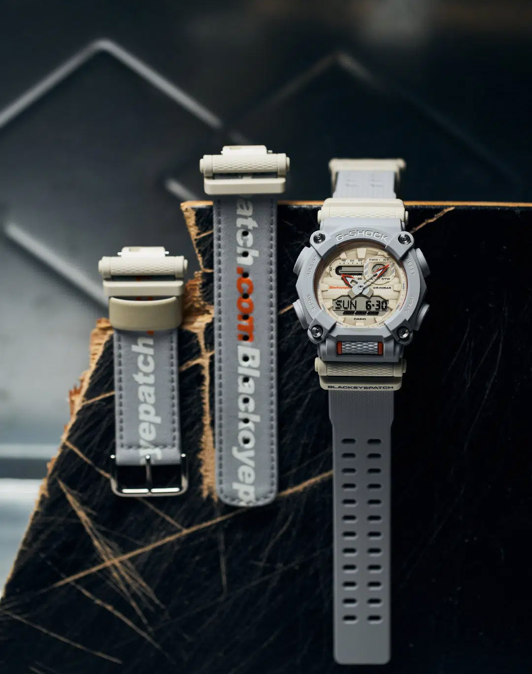 G-SHOCK GA-900BEP-8A
