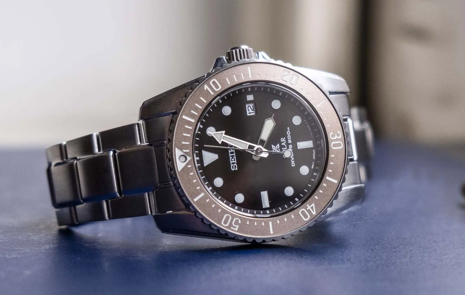 Японские часы Seiko SNE571P1