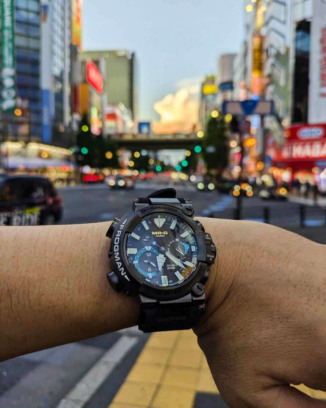 G-SHOCK MRG-BF1000R-1A
