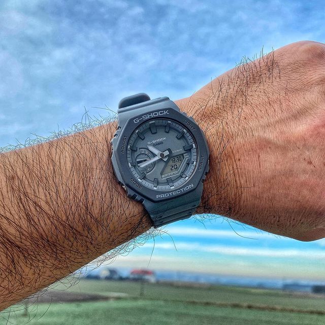 G-SHOCK GA-2110ET-8A
